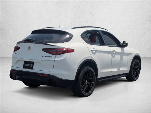 Used 2019 Alfa Romeo Stelvio w/ Nero Edizione RWD image 5