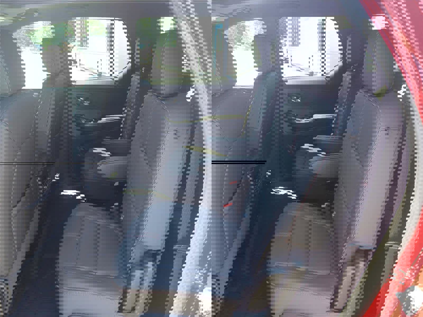 Used 2023 Chevrolet Traverse RS image 20