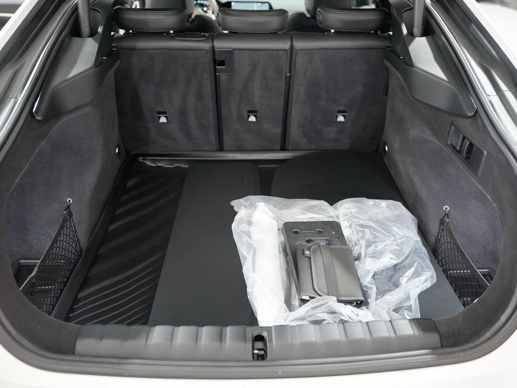 Used 2023 BMW M440i Gran Coupe w/ Premium Package RWD image 38