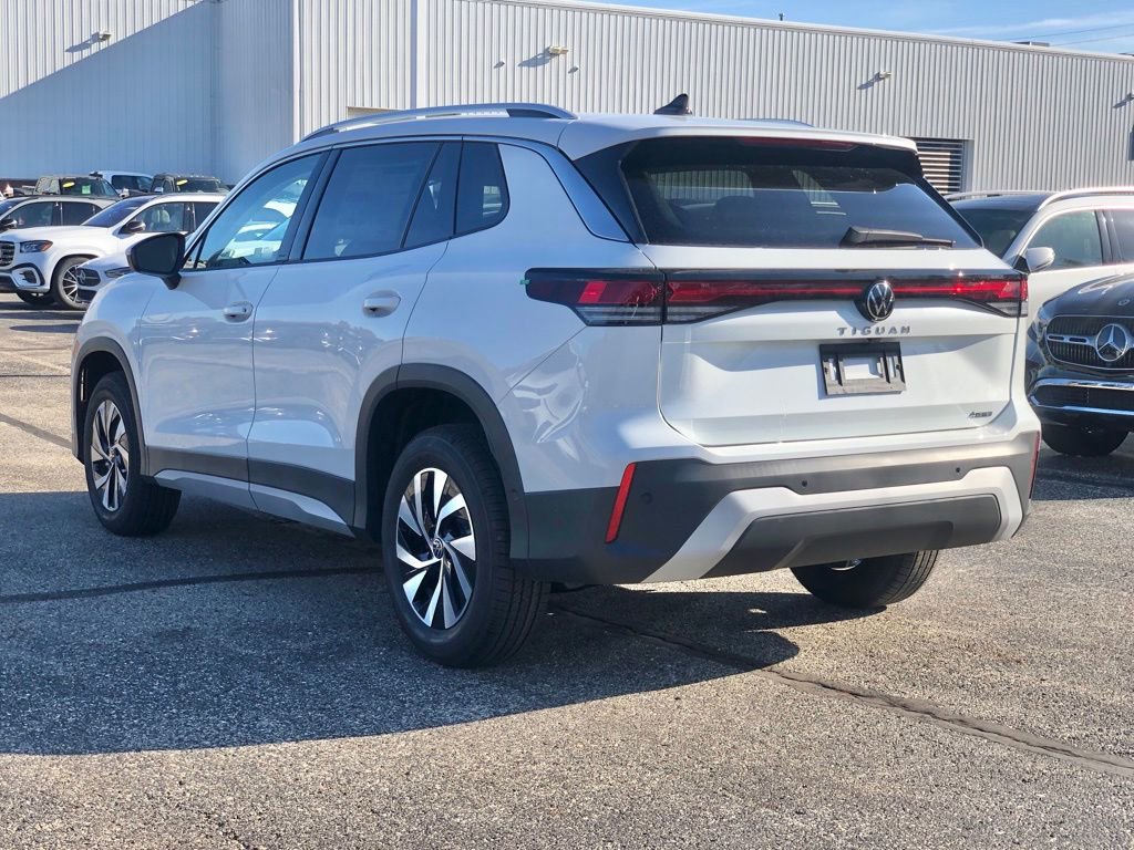 New 2026 Volkswagen Tiguan S AWD/4WD image 4