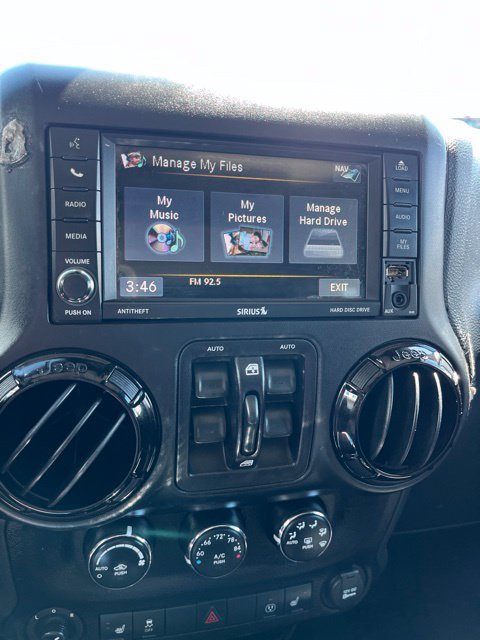 Used 2016 Jeep Wrangler Unlimited Sahara AWD/4WD image 46