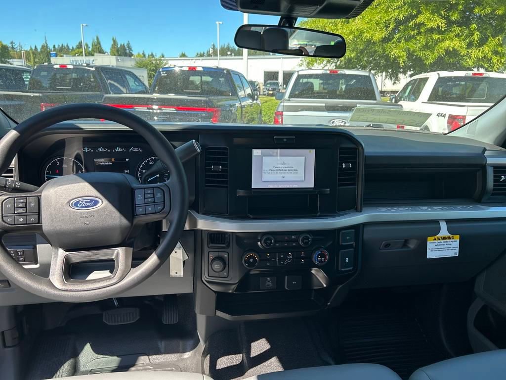 New 2025 Ford F550 4x4 SuperCab Super Duty image 15