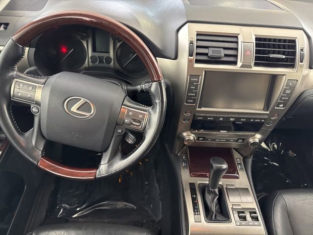 Used 2015 Lexus GX 460 w/ Premium Package AWD/4WD image 23