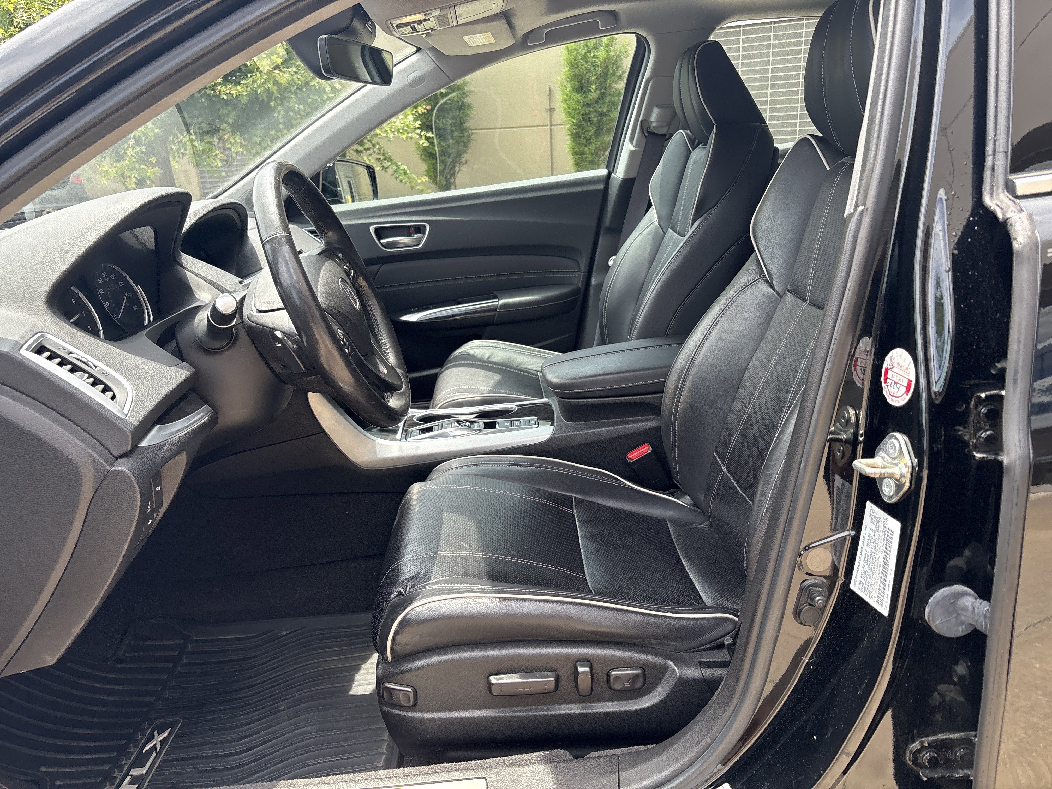 Used 2020 Acura TLX V6 SH-AWD w/ Advance Package image 16