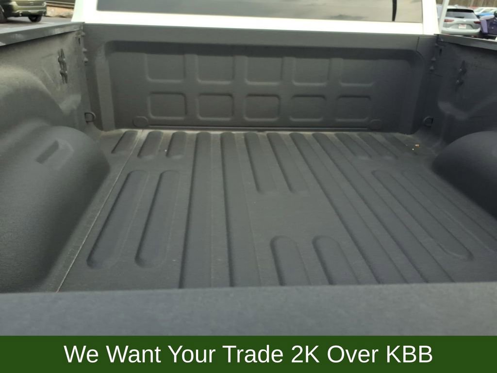 Used 2024 RAM 2500 Big Horn w/ Protection Group AWD/4WD image 23