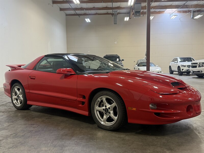Used 1998 Pontiac Firebird Formula RWD image 11