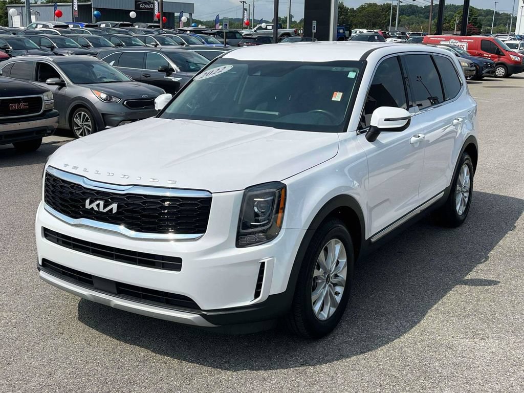 Used 2022 Kia Telluride LX FWD image 33