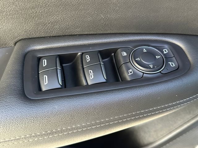 Used 2024 Cadillac XT6 Luxury AWD/4WD image 32