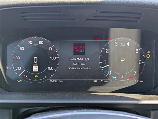 New 2025 Land Rover Discovery Dynamic SE AWD/4WD image 11