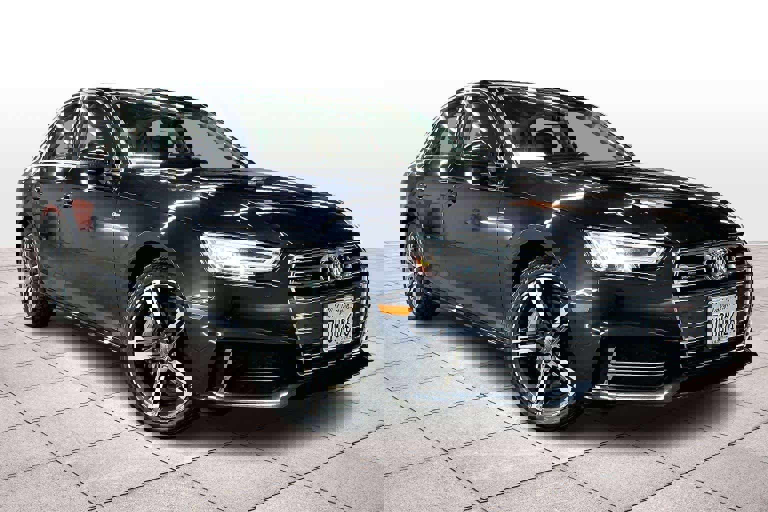 Used 2017 Audi A4 2.0T Premium Plus w/ Premium Plus Package image 2