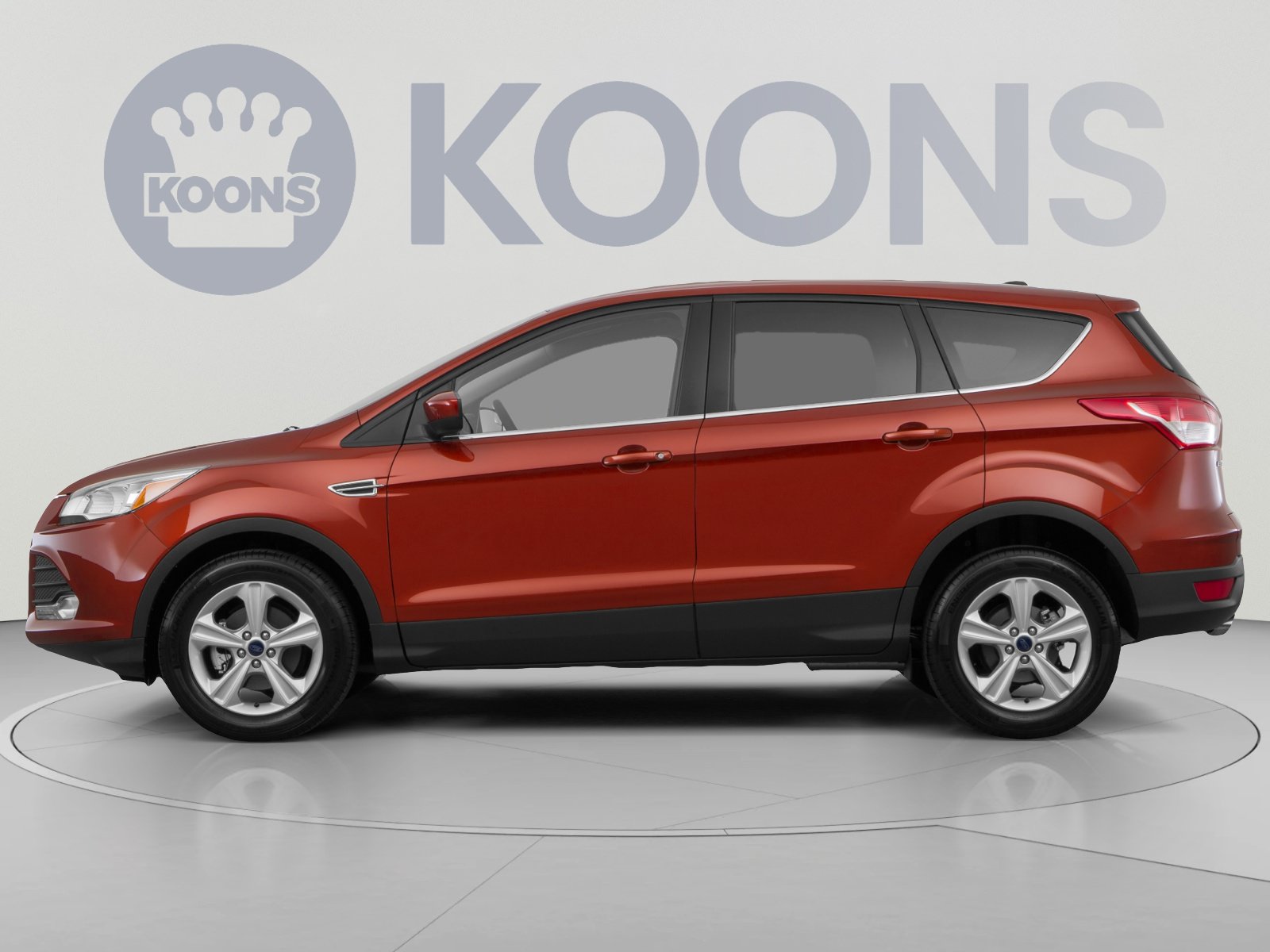 Used 2016 Ford Escape SE w/ Equipment Group 201A FWD image 2