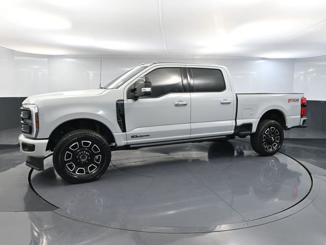 Used 2025 Ford F250 Platinum w/ FX4 Off-Road Package image 11