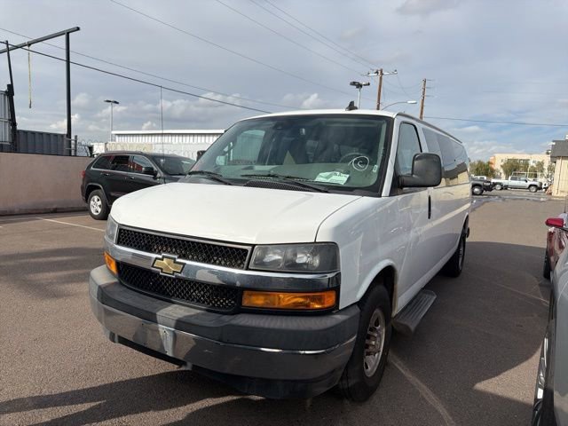 Used 2020 Chevrolet Express 3500 LT w/ LT Preferred Equipment Group image 10