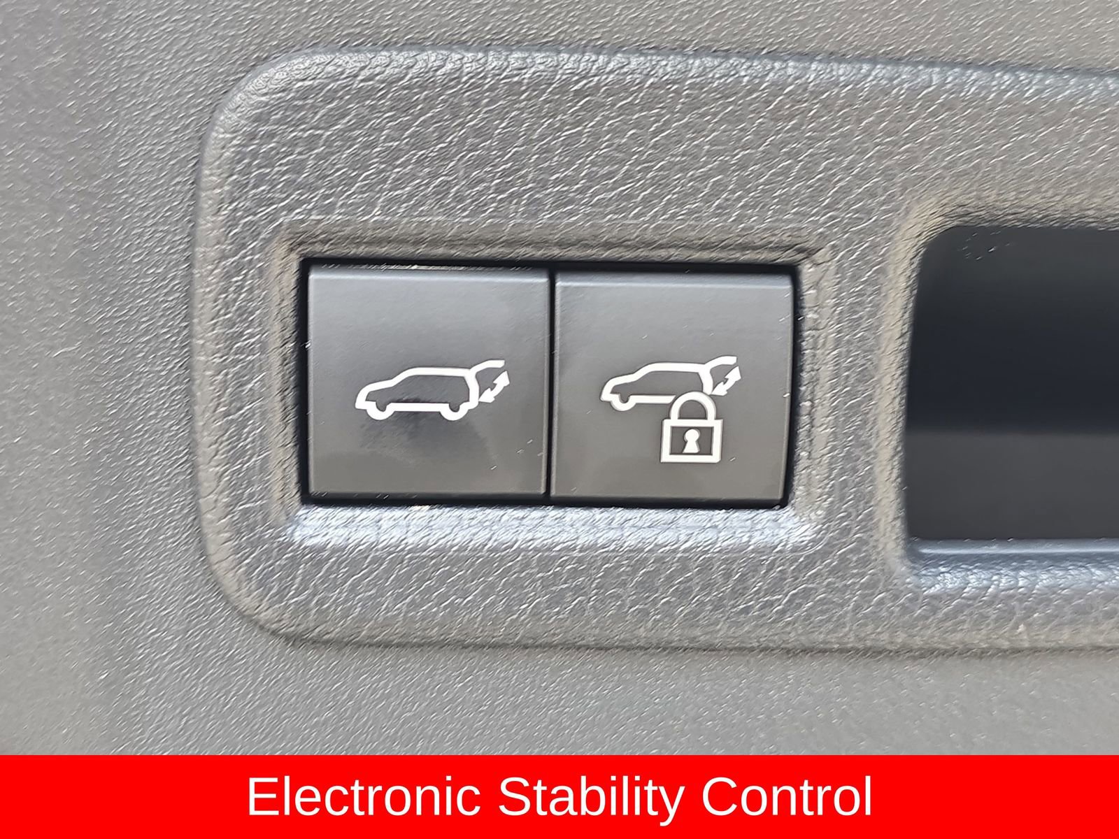 Used 2025 Toyota bZ4X FWD w/ Weather Package image 18