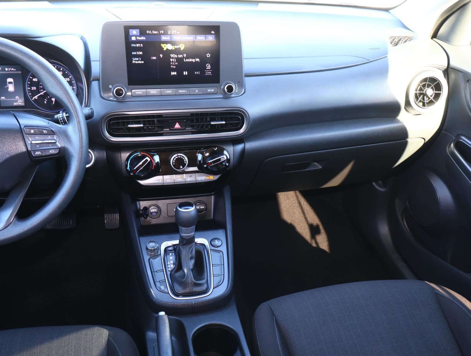 Used 2023 Hyundai Kona SEL w/ Cargo Package image 11