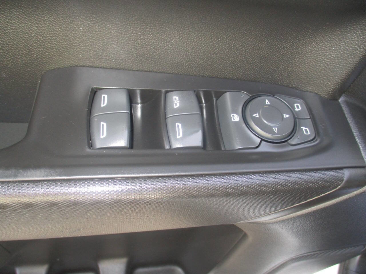 Used 2020 Chevrolet Silverado 1500 W/T w/ WT Value Package image 16
