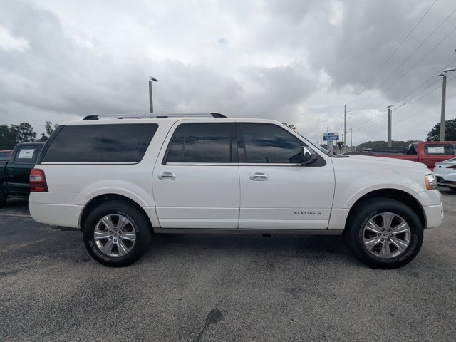 Used 2015 Ford Expedition EL Platinum image 4