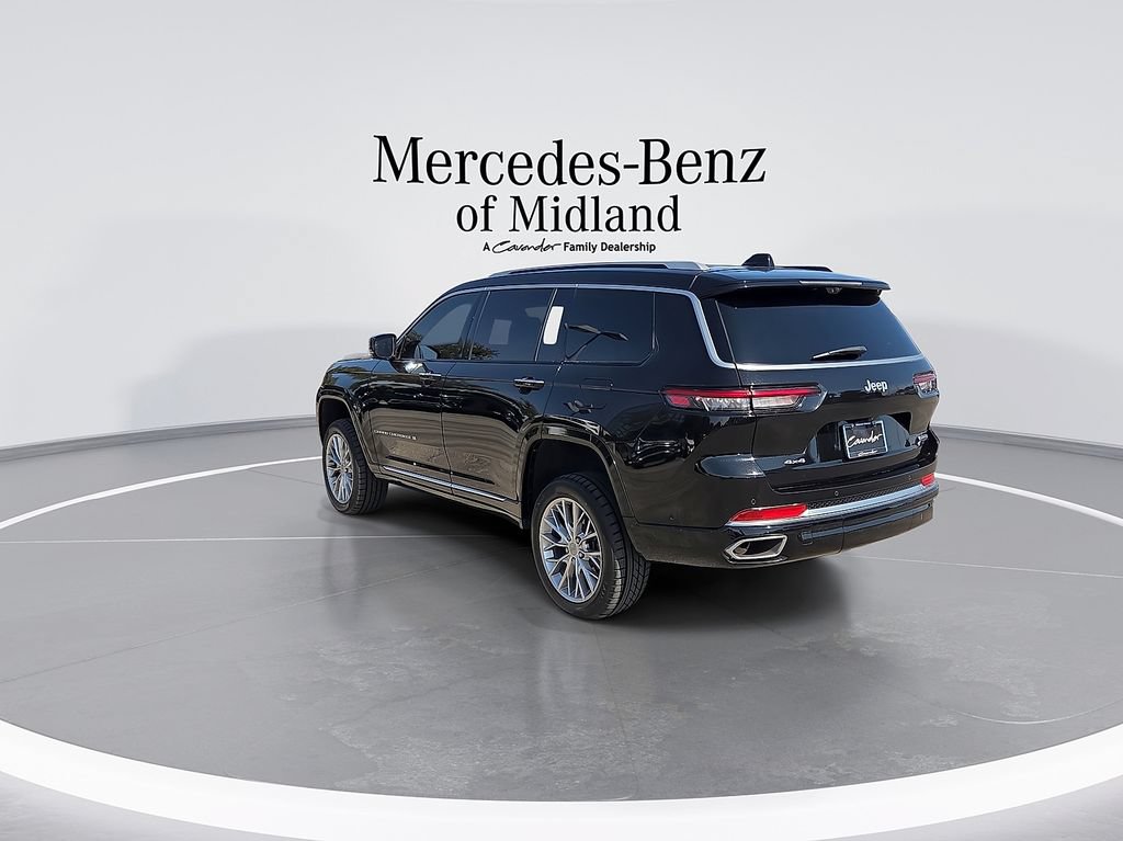 Used 2023 Jeep Grand Cherokee L Summit w/ Advanced Protech Group IV AWD/4WD image 6