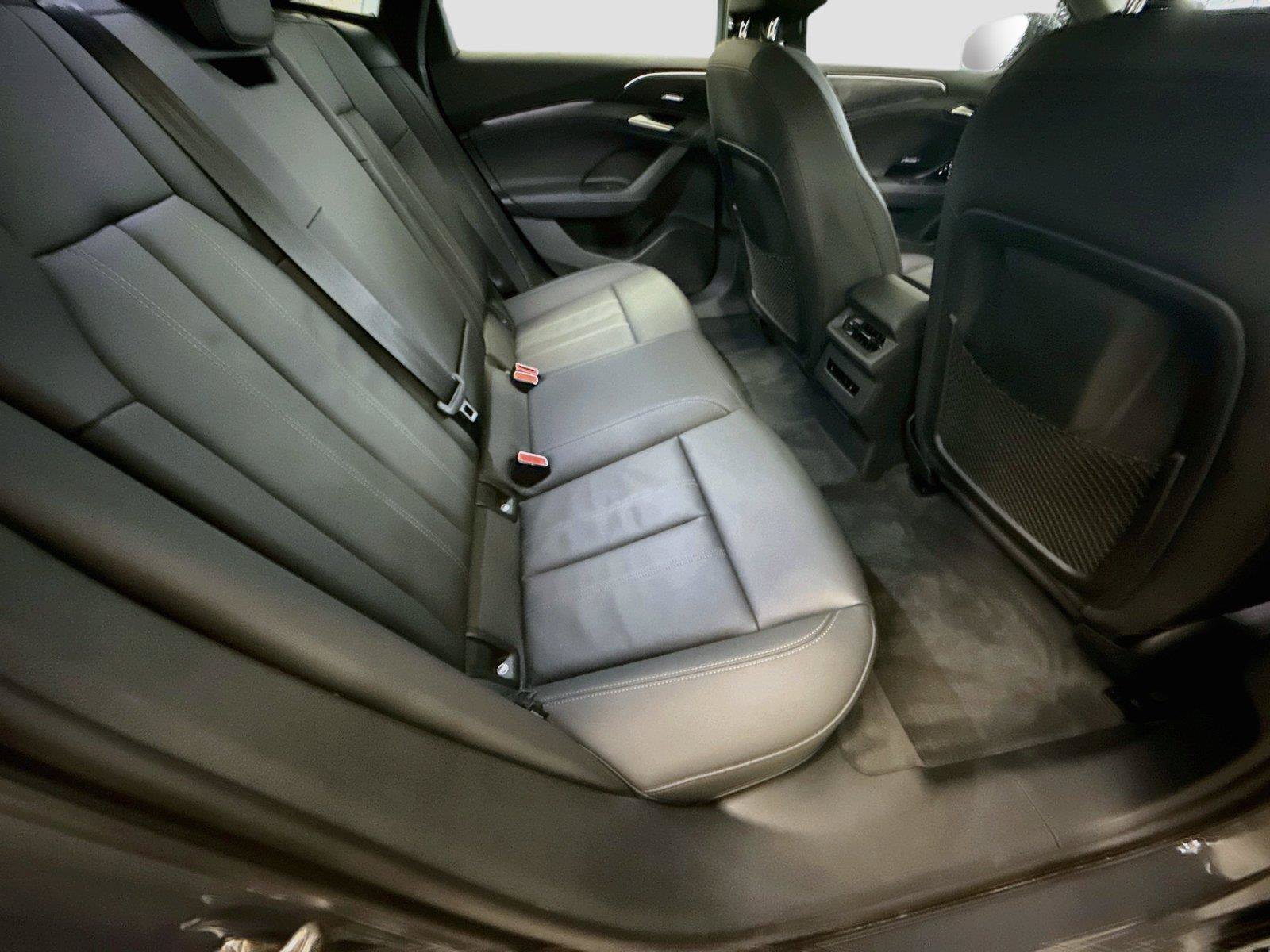 Certified 2025 Audi A6 e-tron Premium Plus w/ Premium Plus RWD image 27