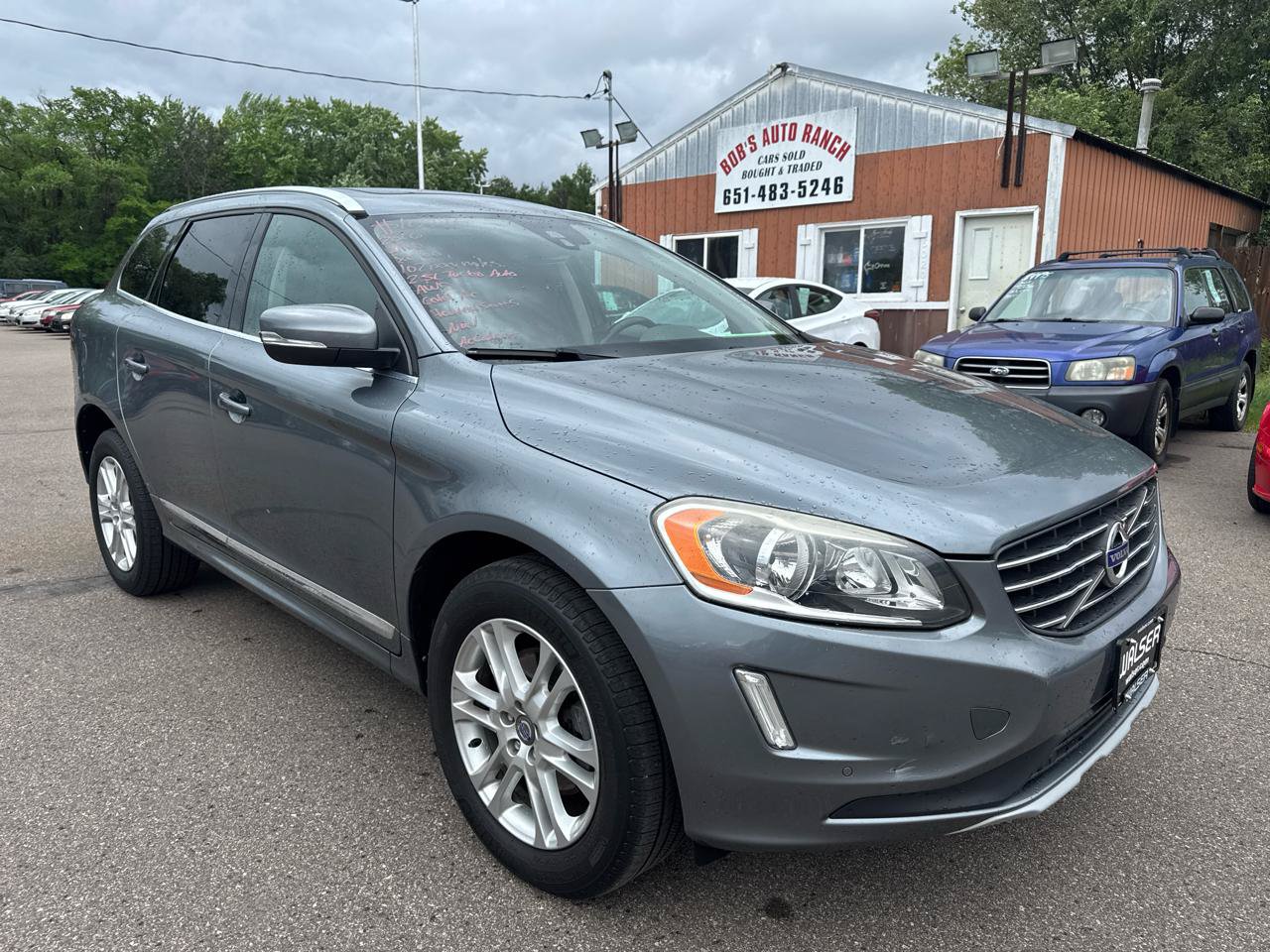 Used 2016 Volvo XC60 T5 Premier w/ Climate Package AWD/4WD image 3