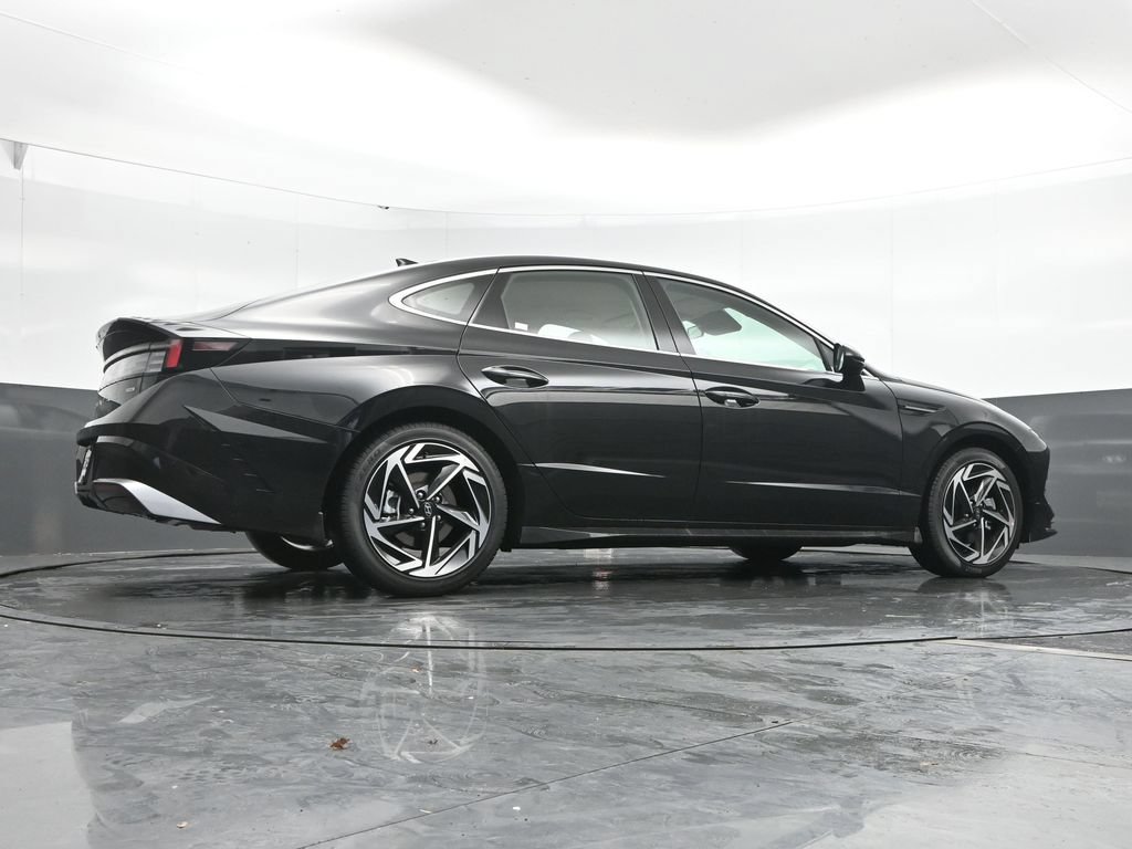New 2026 Hyundai Sonata SEL AWD/4WD image 42