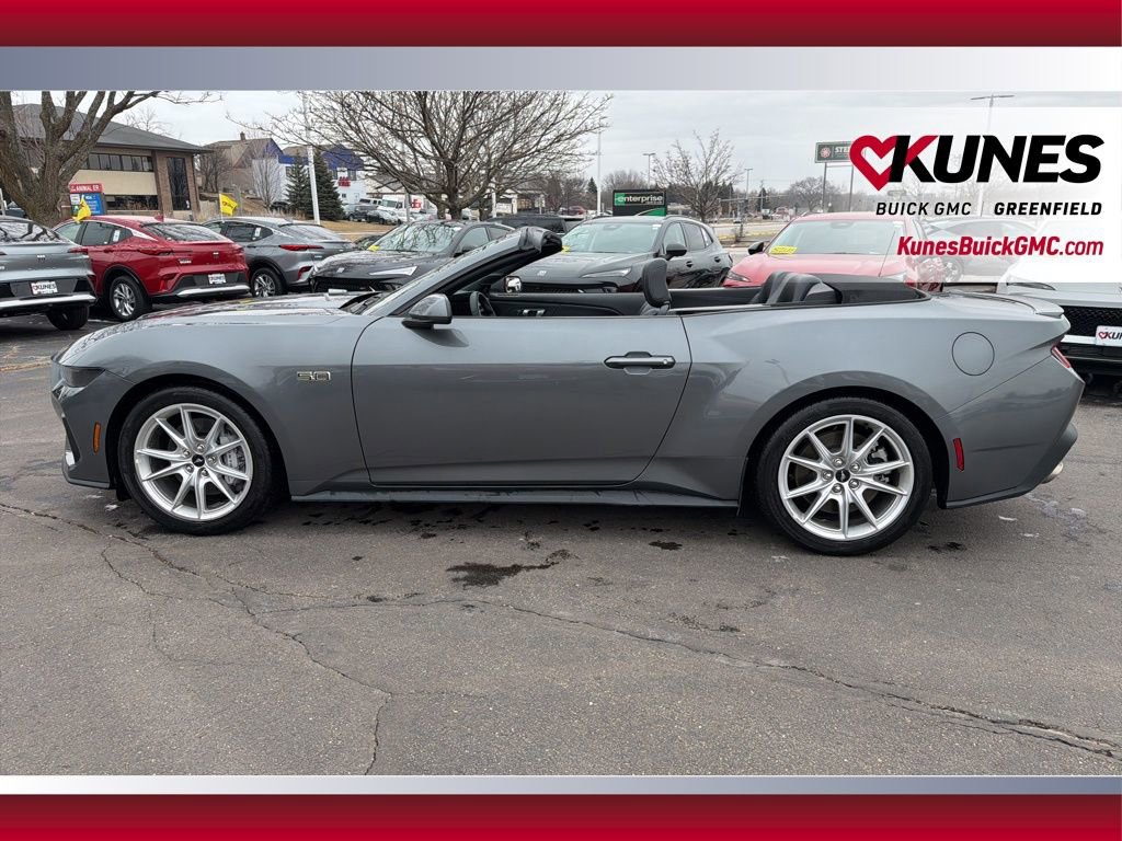 Used 2025 Ford Mustang GT Premium image 10