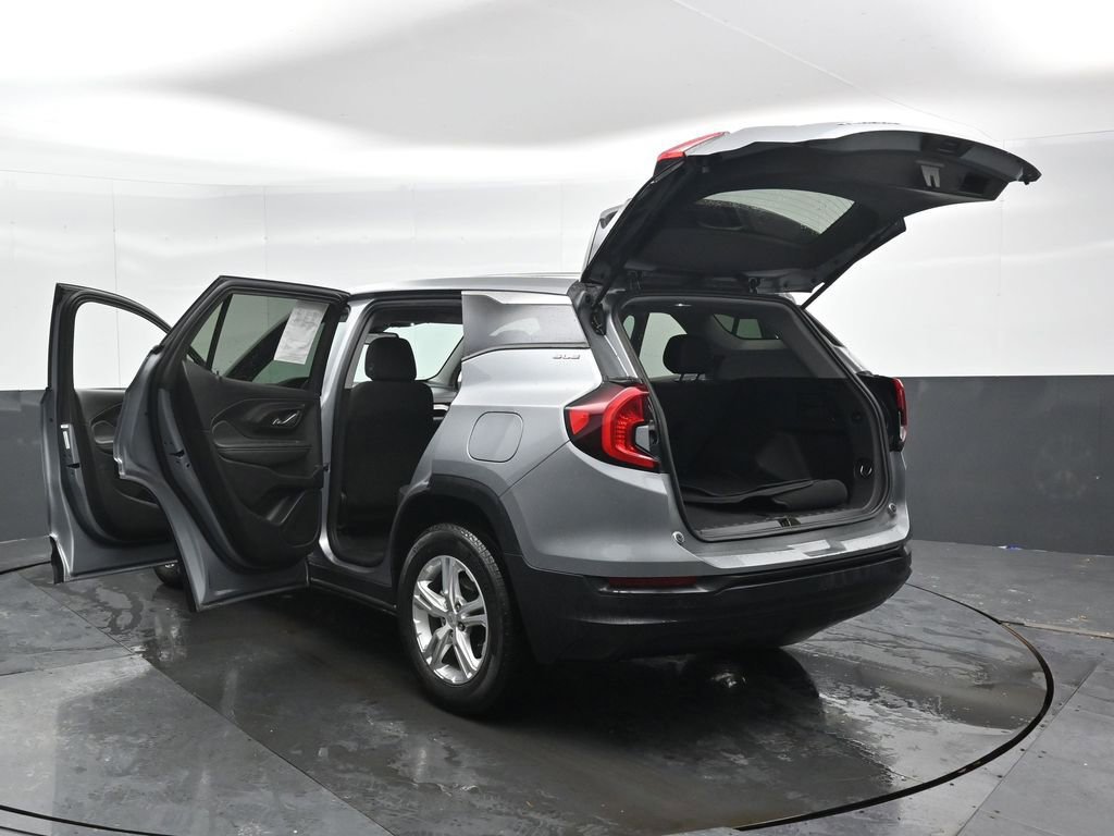 Used 2024 GMC Terrain SLE image 53