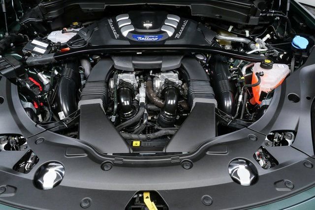 New 2026 Maserati Grecale Folgore AWD/4WD image 35