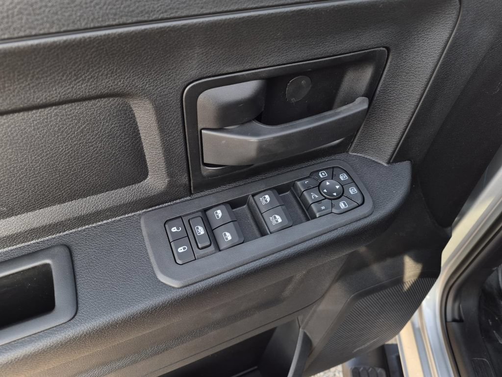 New 2026 RAM 3500 Tradesman AWD/4WD image 11
