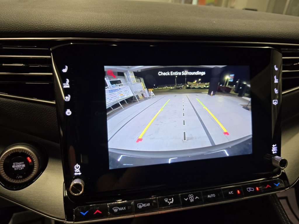 New 2025 Jeep Wagoneer L Series II w/ Premium Group I image 24