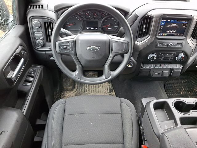 Used 2026 Chevrolet Silverado 1500 Custom Trail Boss AWD/4WD image 3