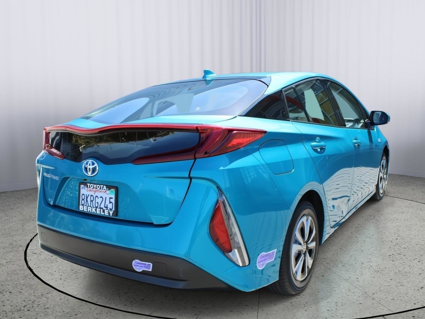 Used 2019 Toyota Prius Prime Plus FWD image 8