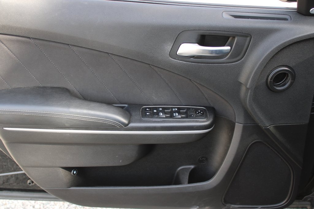 Used 2019 Dodge Charger GT image 9