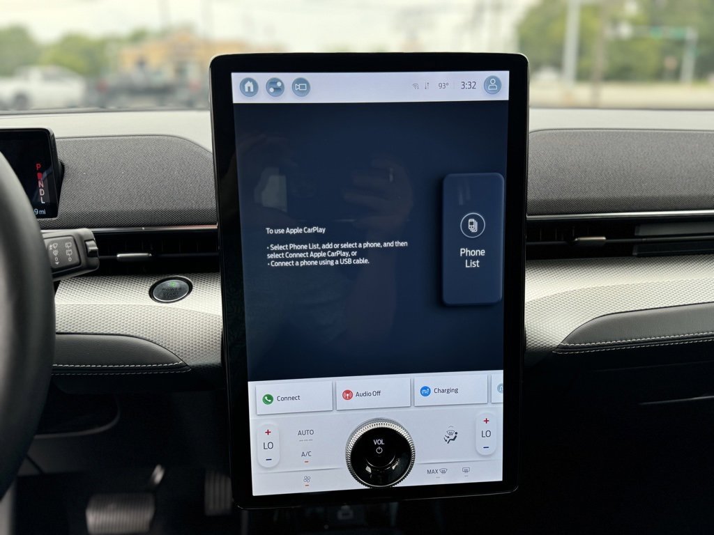 New 2023 Ford Mustang Mach-E Select image 9