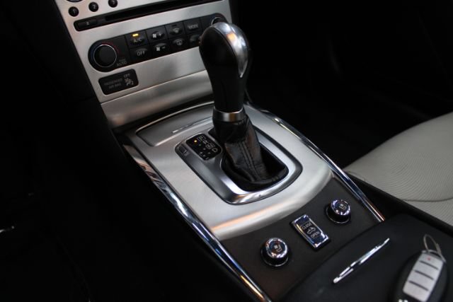 Used 2015 INFINITI Q60 Convertible w/ Premium Package RWD image 17