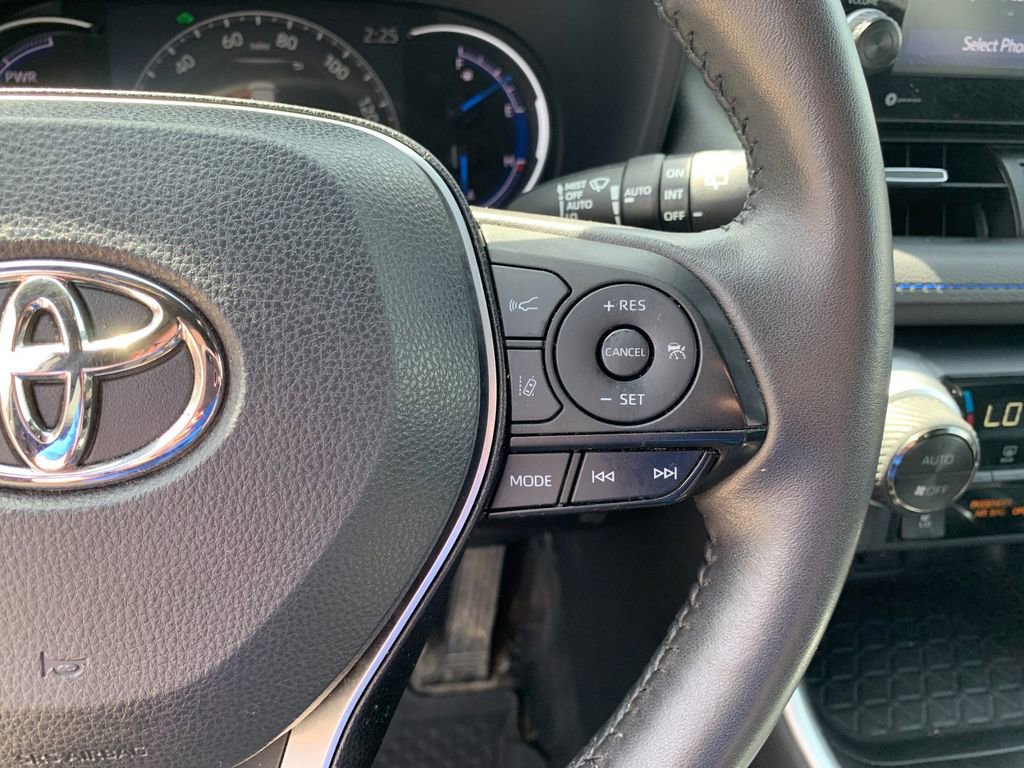 Used 2022 Toyota RAV4 XSE w/ XSE Grade Weather Package image 31