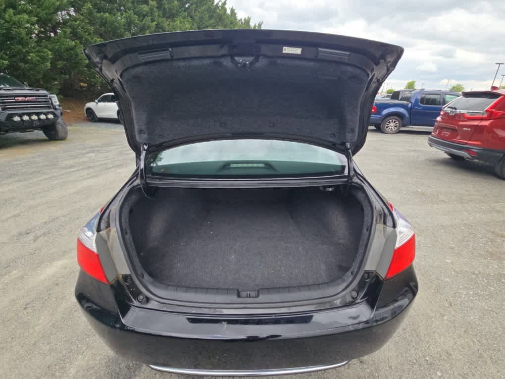 Used 2013 Honda Accord Sport image 19