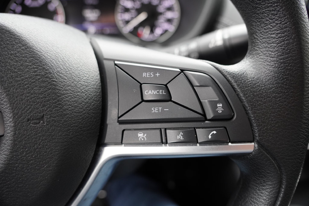 Used 2025 Nissan Sentra SV FWD image 26
