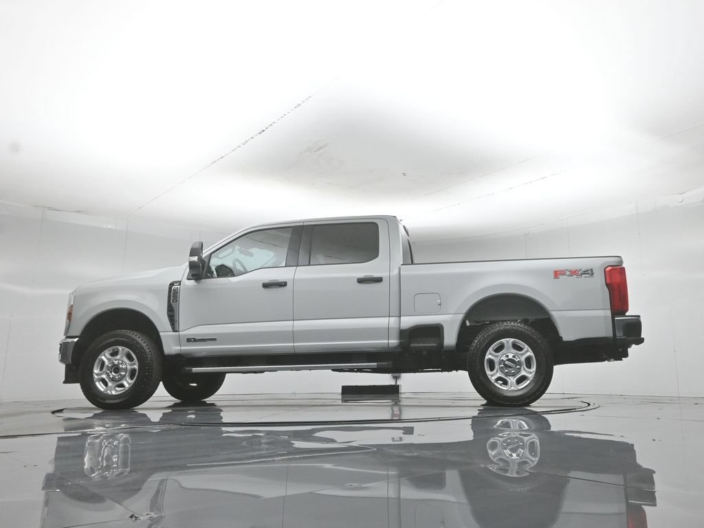 New 2026 Ford F250 XLT w/ FX4 Off-Road Package AWD/4WD image 51