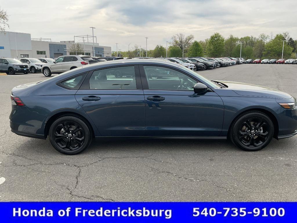 Used 2025 Honda Accord SE image 7
