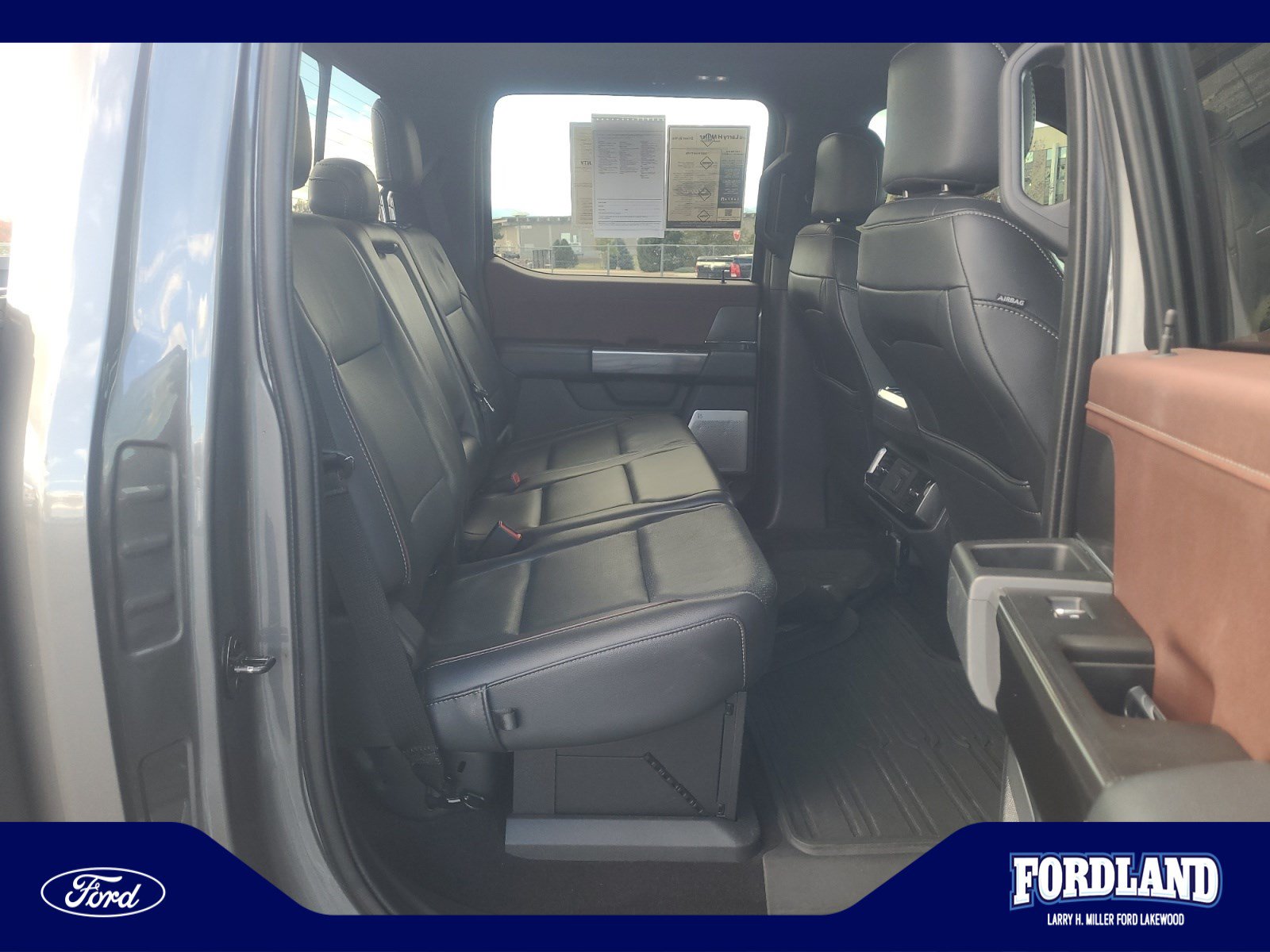 Used 2021 Ford F150 Lariat w/ Equipment Group 502A High AWD/4WD image 18