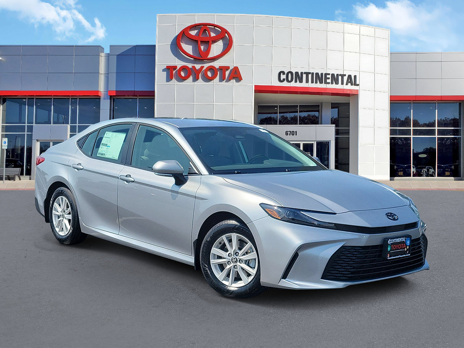New 2026 Toyota Camry LE w/ Convenience Package AWD/4WD video 2