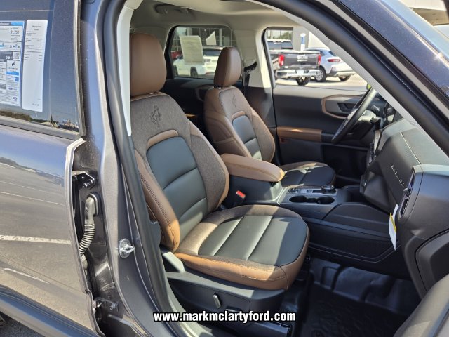 New 2026 Ford Bronco Sport Outer Banks w/ Sasquatch Outer Banks Package AWD/4WD image 13