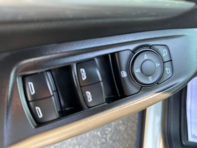 Used 2023 Chevrolet Bolt EUV Premier w/ Redline Edition image 11