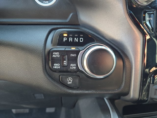 Used 2023 RAM 1500 Big Horn AWD/4WD image 32