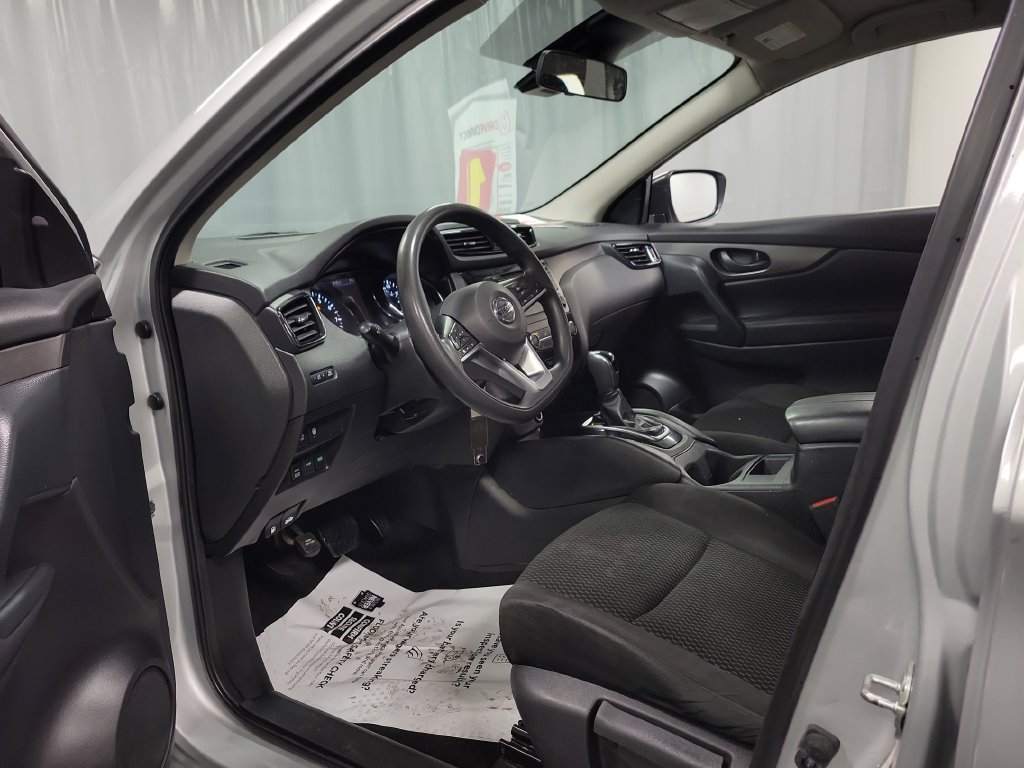 Used 2021 Nissan Rogue Sport S AWD/4WD image 12