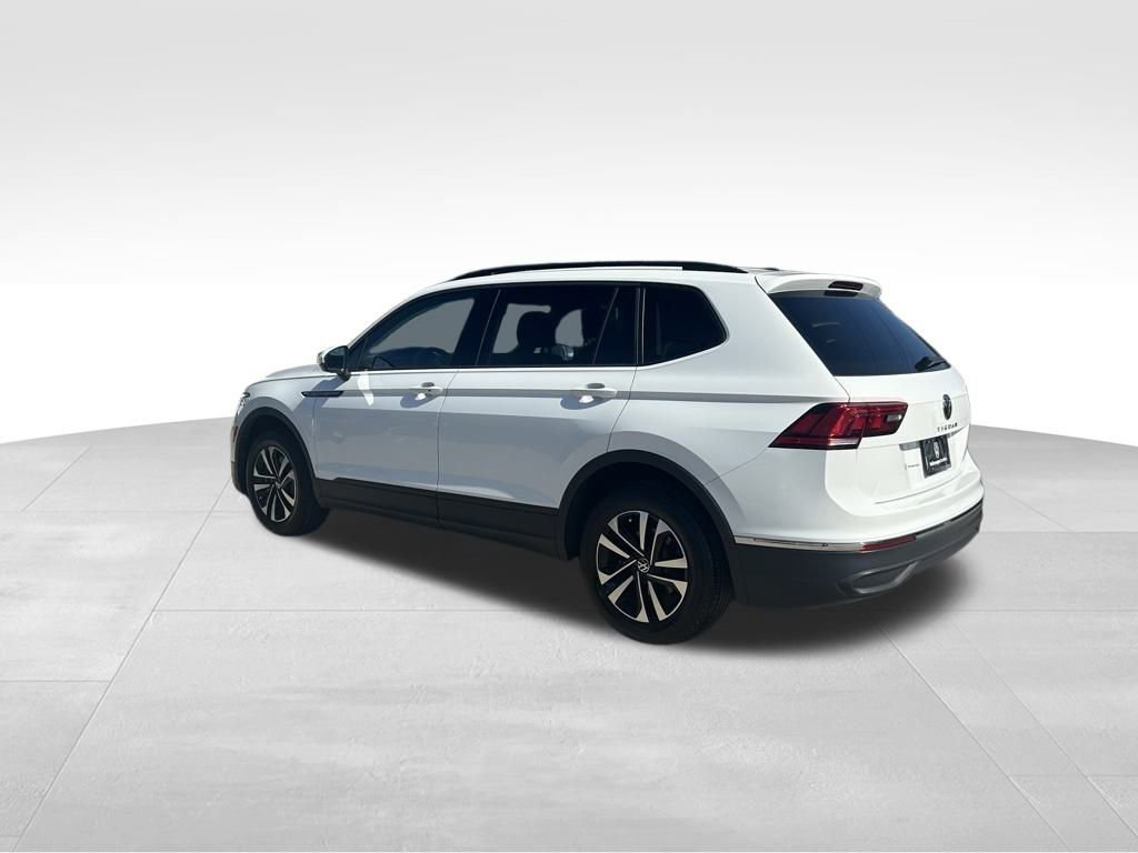 Certified 2023 Volkswagen Tiguan S image 3