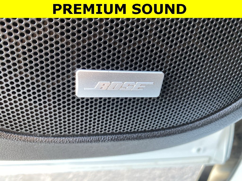 Used 2023 GMC Acadia Denali image 19