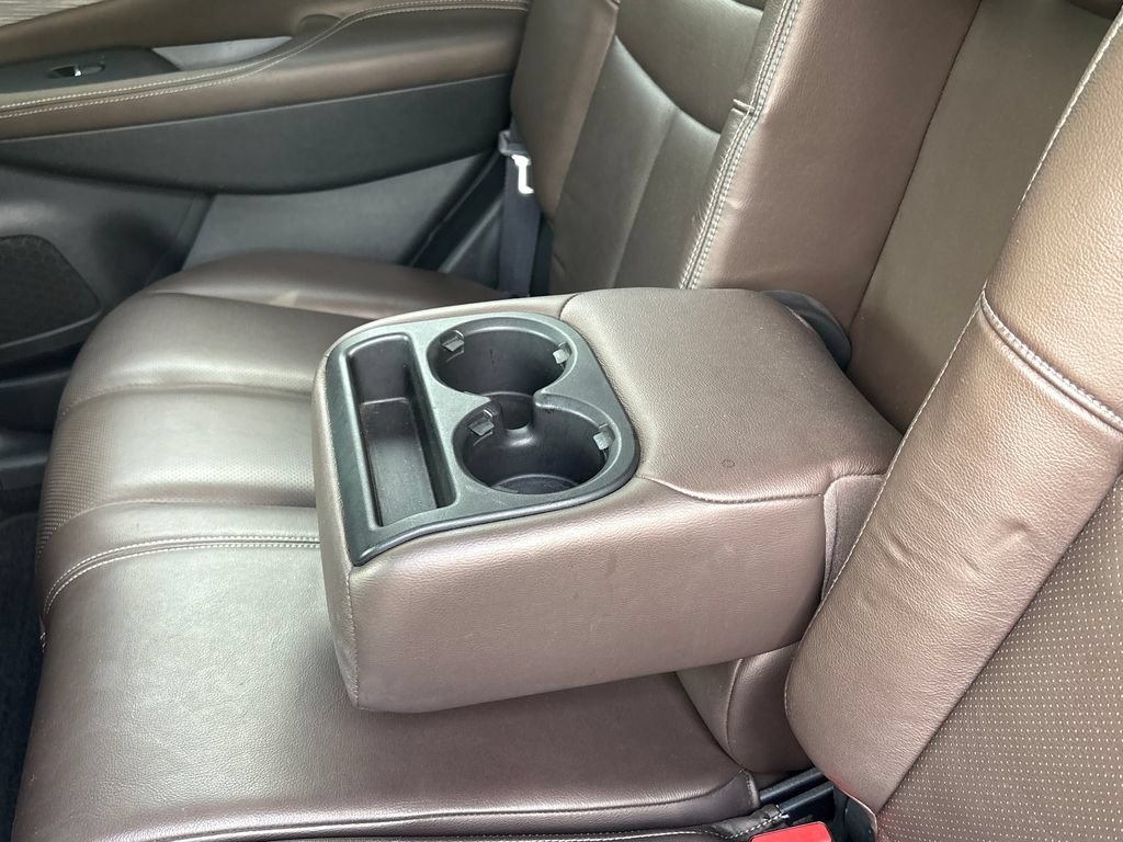 Used 2016 Nissan Murano Platinum w/ Platinum Technology Package FWD image 27