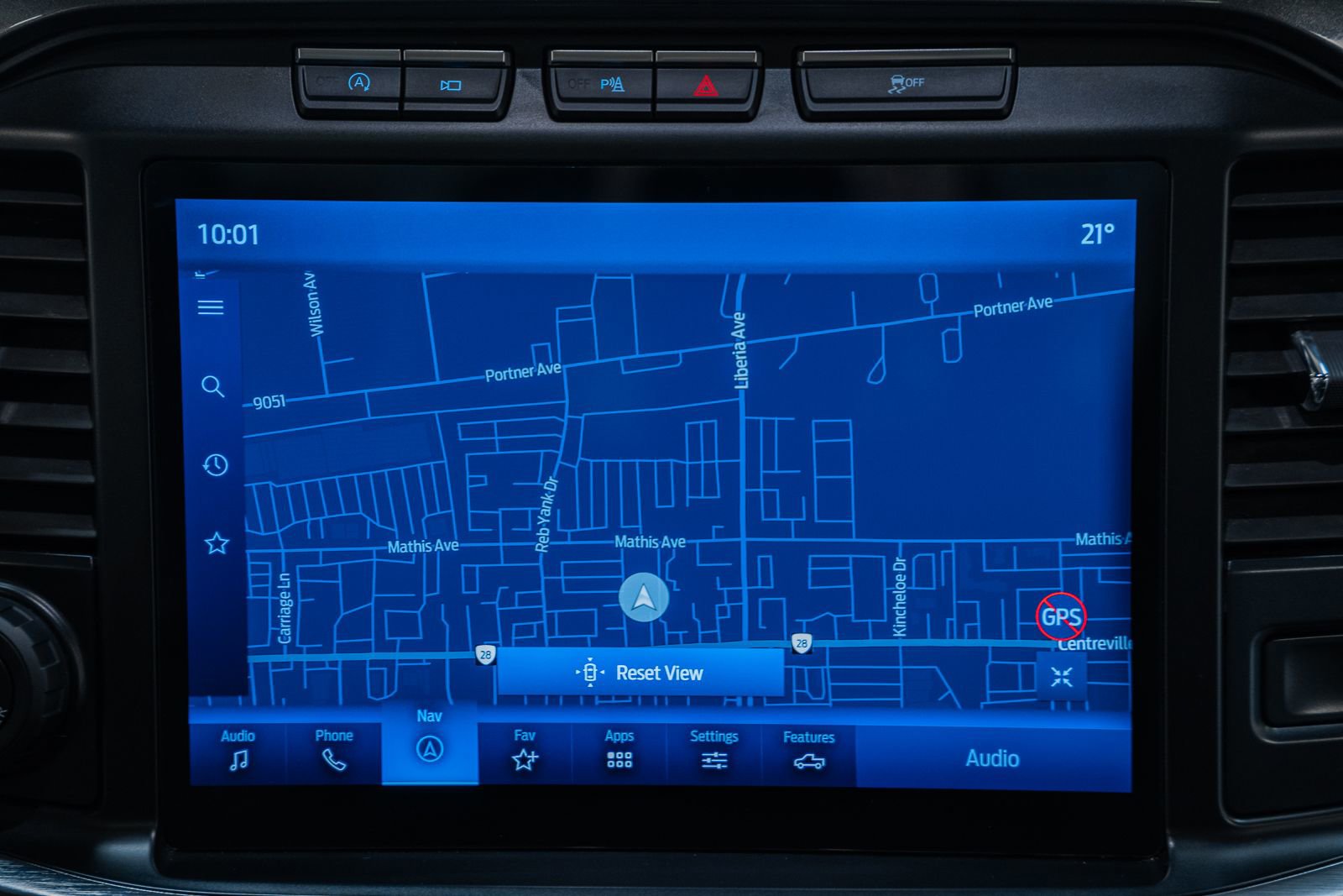 Certified 2023 Ford F150 Lariat w/ Equipment Group 502A High image 29